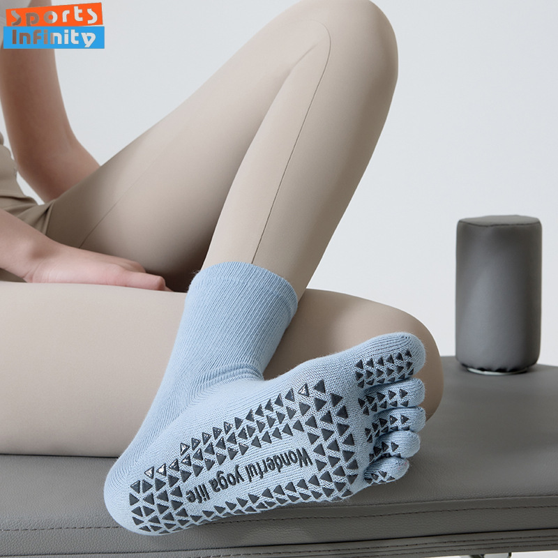 Calzini da yoga alla moda con  - Yoga Fitness Youtube recensione e prezzo